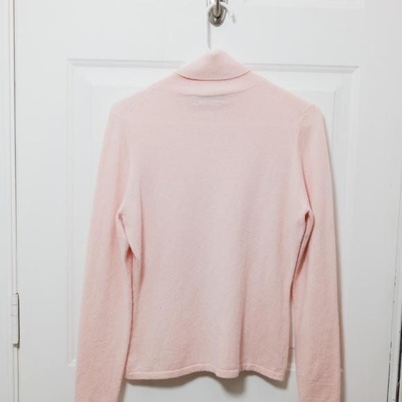 Neiman Marcus Cashmere Collection Light Pink Turtleneck Pullover Women's Medium - Picture 3 of 3
